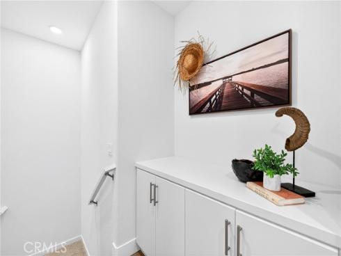 300  Vista  94  Drive, La Habra, CA