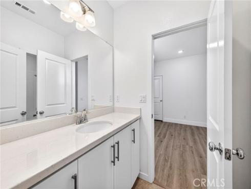 300  Vista  94  Drive, La Habra, CA