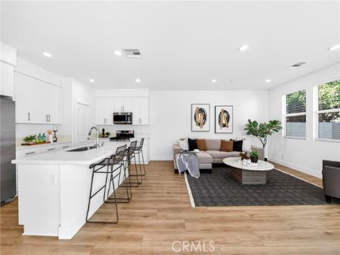 300  Vista  94  Drive, La Habra, CA