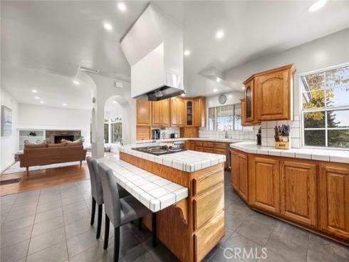 1061 N Euclid   Street, La Habra, CA