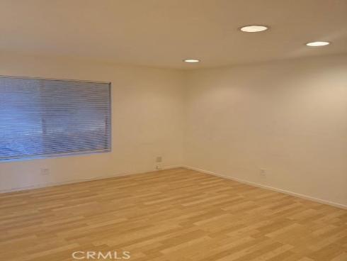 1048 S Idaho  8 , La Habra, CA