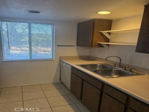 1048 S Idaho  8 , La Habra, CA
