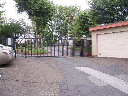 1048 S Idaho  8 , La Habra, CA