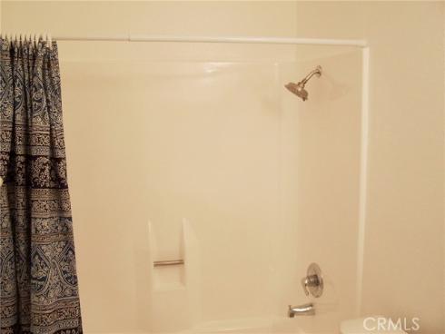 1048 S Idaho  8 , La Habra, CA