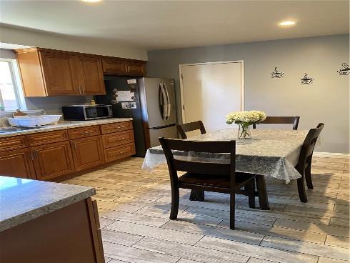 301 W Parkwood  , La Habra, CA