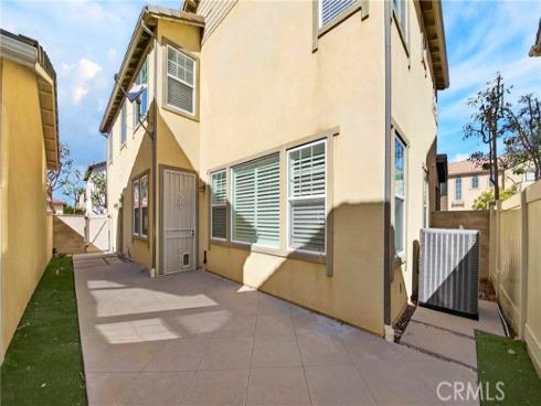 302 E Bridenbecker   Avenue, La Habra, CA