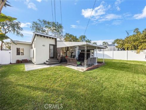 1030  Vernon   Street, La Habra, CA