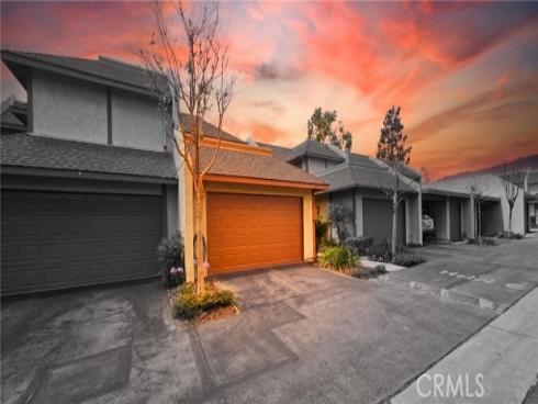 541  Berry  , La Habra, CA