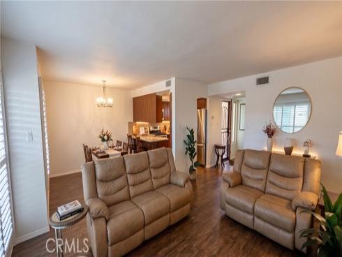 541  Berry  , La Habra, CA