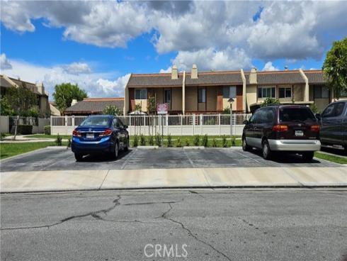 541  Berry  , La Habra, CA