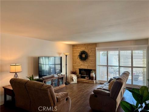 541  Berry  , La Habra, CA