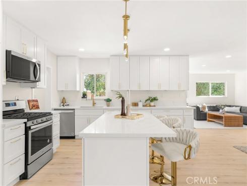 1060  Tropicana  , La Habra, CA