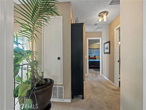 345 S Monte Vista  , La Habra, CA