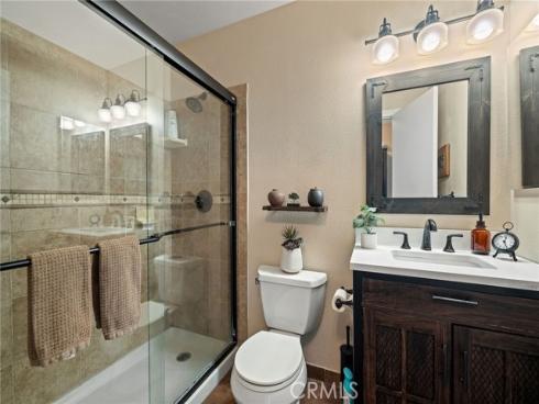 345 S Monte Vista  , La Habra, CA