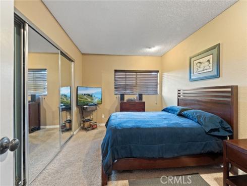 345 S Monte Vista  , La Habra, CA