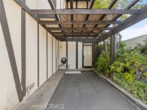 345 S Monte Vista  , La Habra, CA