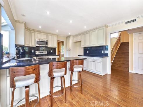 1541  Via Los Bonitos  , La Habra, CA