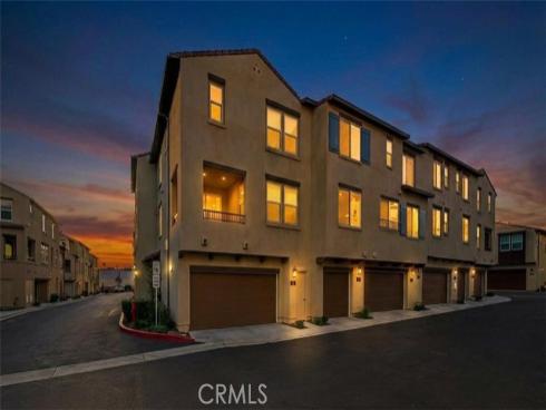 285  Vista Dr  62 , La Habra, CA