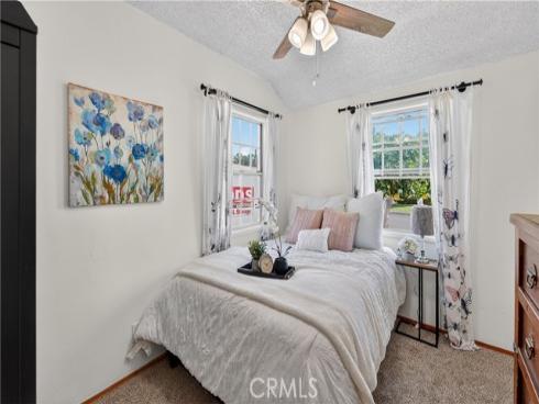 311 S Colfax  , La Habra, CA