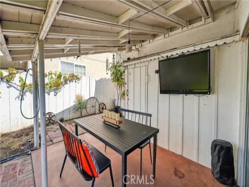 311 S Colfax  , La Habra, CA