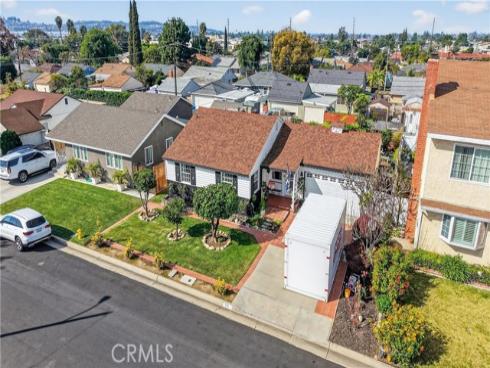 311 S Colfax  , La Habra, CA