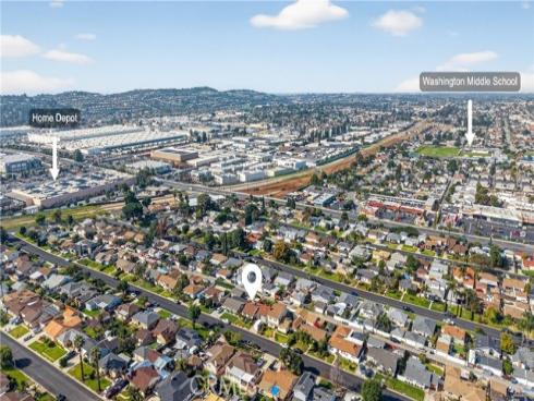 311 S Colfax  , La Habra, CA