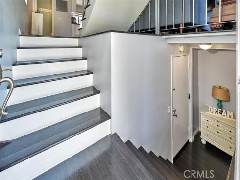 957 W Imperial  30 , La Habra, CA