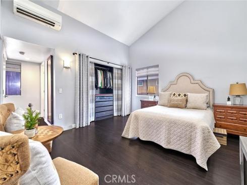 957 W Imperial  30 , La Habra, CA