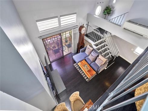 957 W Imperial  30 , La Habra, CA