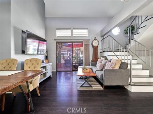 957 W Imperial  30 , La Habra, CA