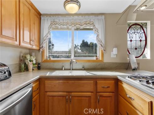 1240  Lynwood St  , La Habra, CA