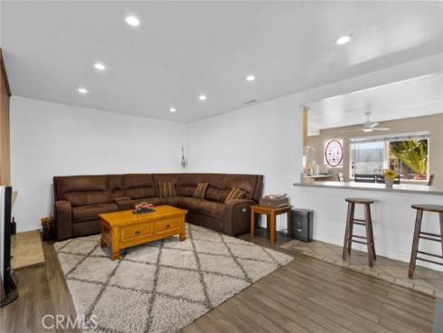 1240  Lynwood St  , La Habra, CA