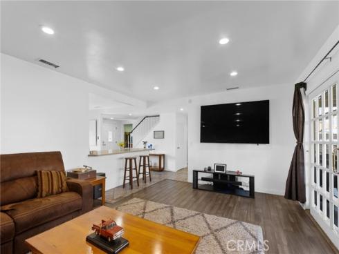 1240  Lynwood St  , La Habra, CA