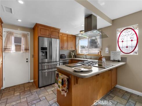 1240  Lynwood St  , La Habra, CA