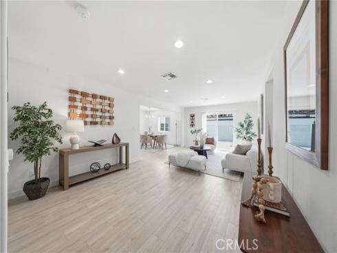 305 N College   Drive, La Habra, CA