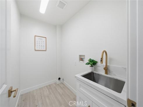 305 N College   Drive, La Habra, CA