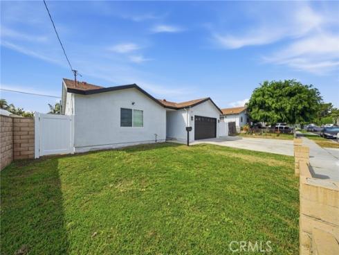 305 N College   Drive, La Habra, CA