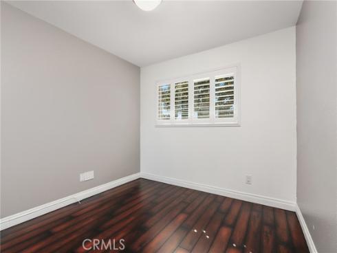 124 S Valencia  , La Habra, CA