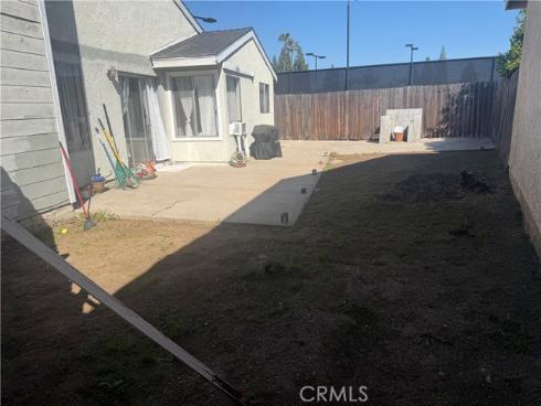 341  Acacia  , La Habra, CA