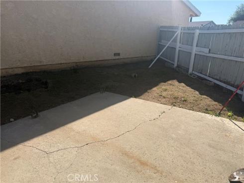 341  Acacia  , La Habra, CA