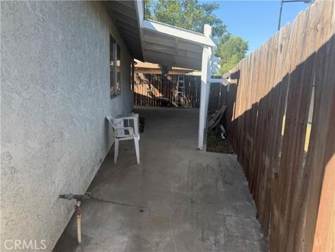 341  Acacia  , La Habra, CA