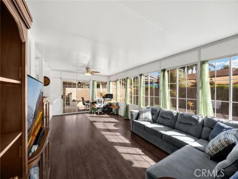 304 S Colfax  , La Habra, CA