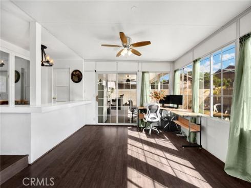 304 S Colfax  , La Habra, CA