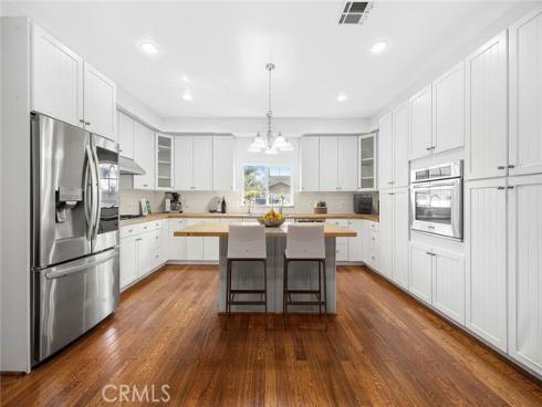 1001  Vernon   Street, La Habra, CA