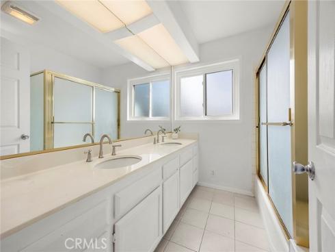 1001  Vernon   Street, La Habra, CA