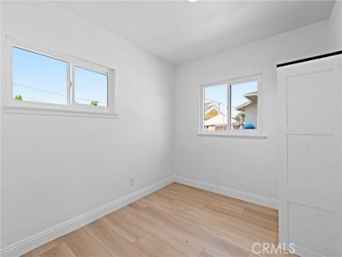 107  California St  , La Habra, CA