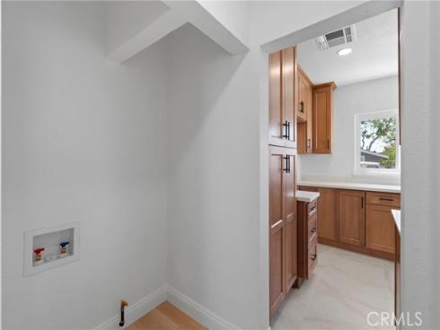 107  California St  , La Habra, CA