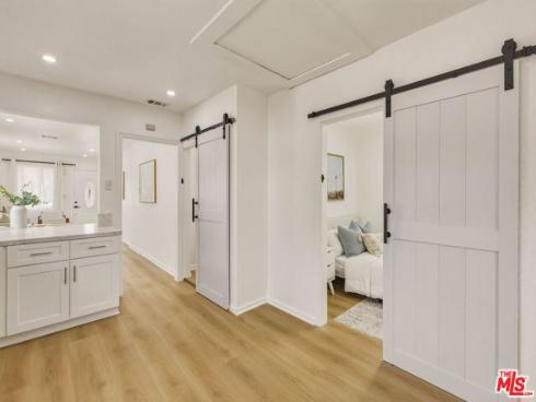 530 E 2nd   Avenue, La Habra, CA