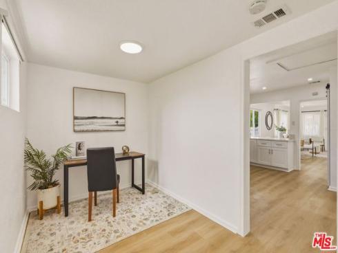 530 E 2nd   Avenue, La Habra, CA