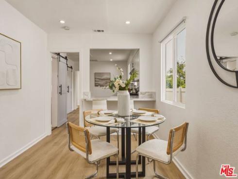 530 E 2nd   Avenue, La Habra, CA